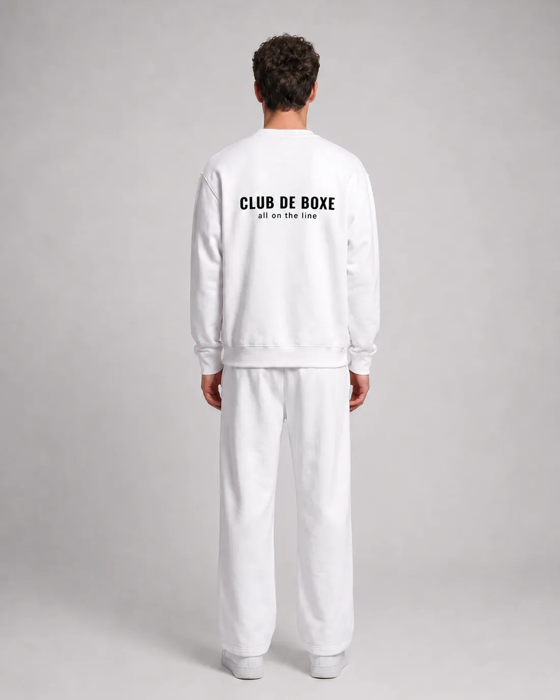 Heavyweight Essential Sweatshirt in White, view 2 of 10